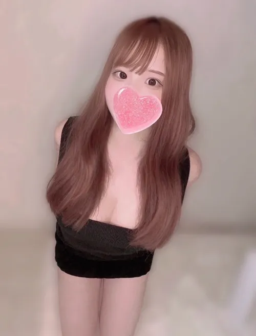 もこ〜天然美女｜恵比寿にあるメンズエステ スイートミスト〜美女在籍NO.1 最高のオイルマッサージで贅沢な癒しの空間を